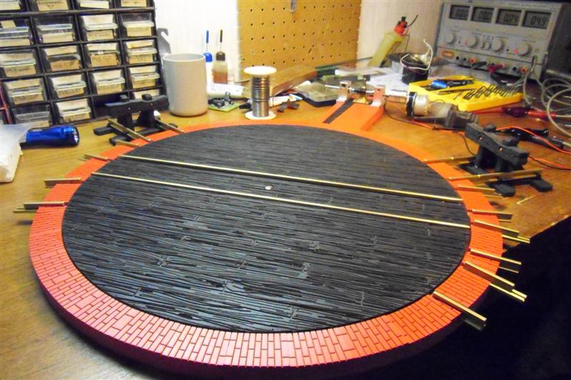 turntable.jpg turntable.jpg