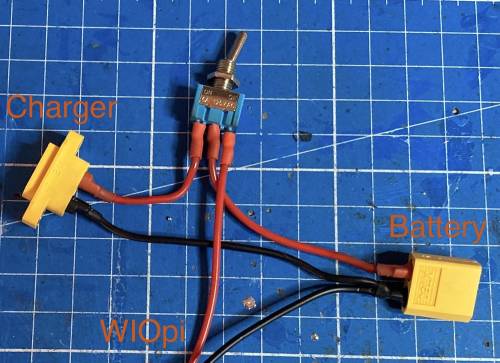 ns2400-batterywiring.jpg ns2400-batterywiring.jpg