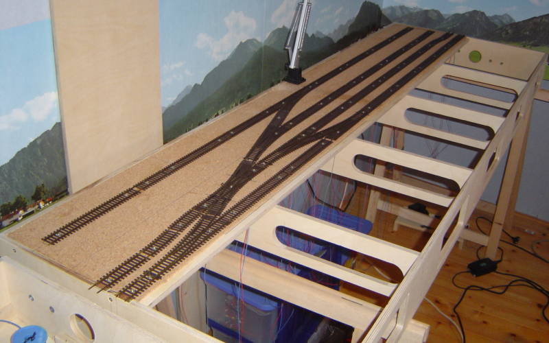 mod2-rails-mounted.jpg mod2-rails-mounted.jpg