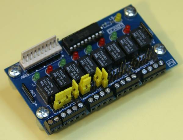 gca107_jumpers.jpg gca107_jumpers.jpg